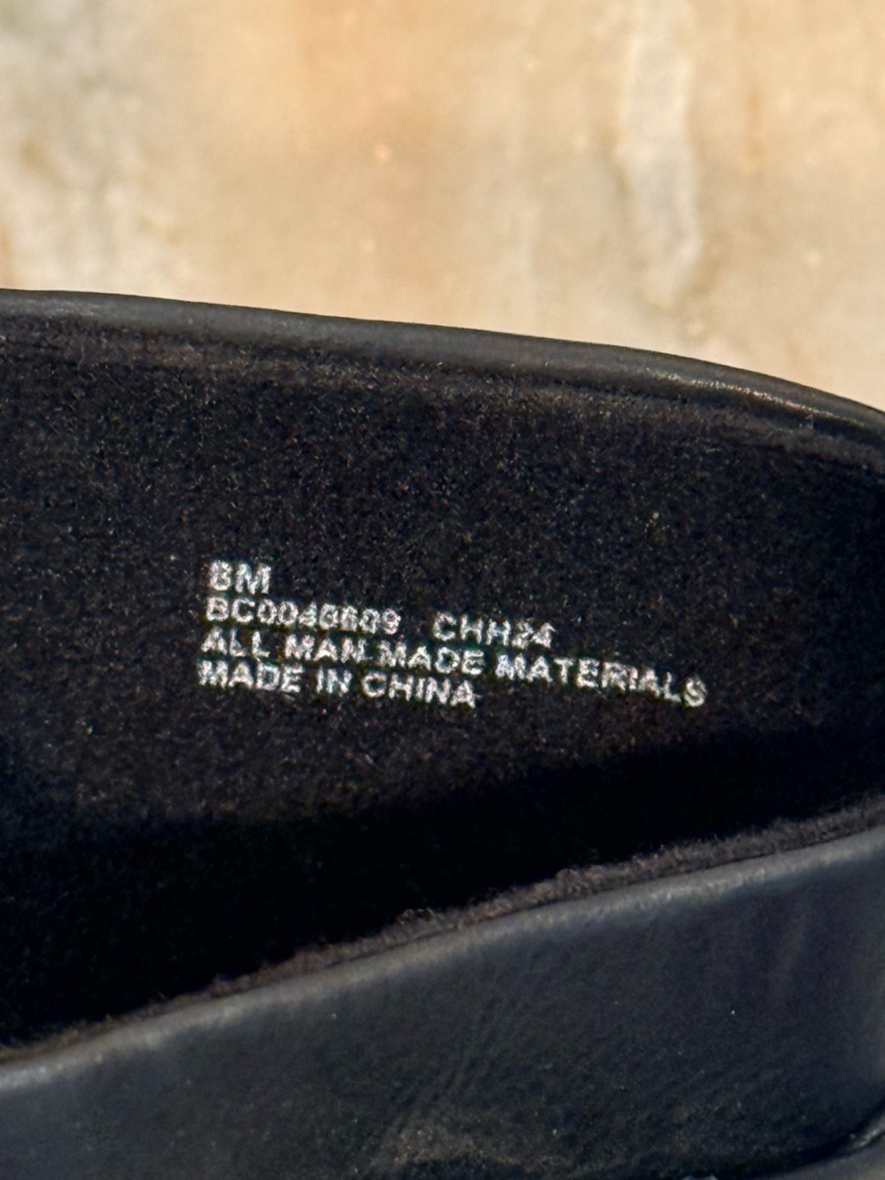 Women’s B.O.C. Black slip on clogs- Size 6 - Picture 6 of 6